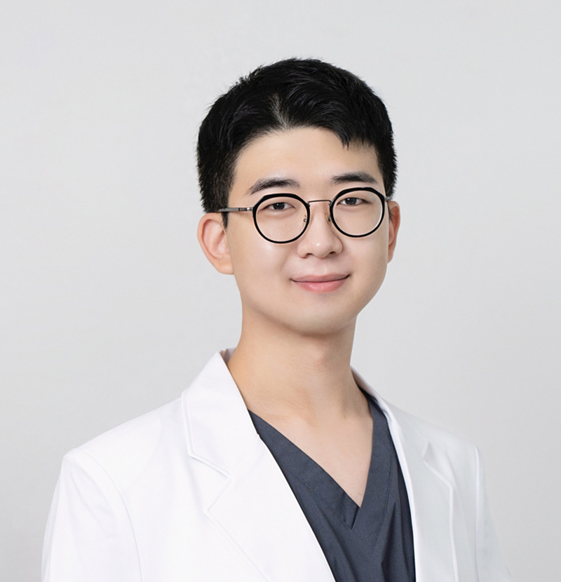 정기욱