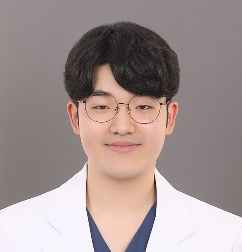 이건우
