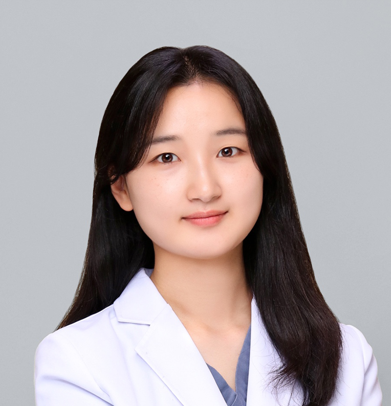 유나경