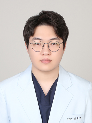 김윤혁