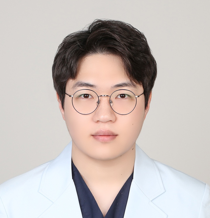 김윤혁